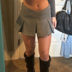 y2k mini skirt